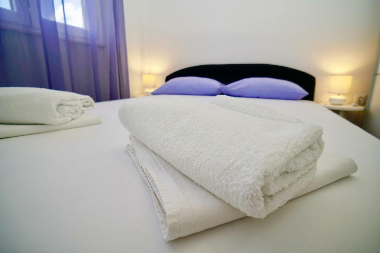Apartments Bruna Trogir Exterior photo